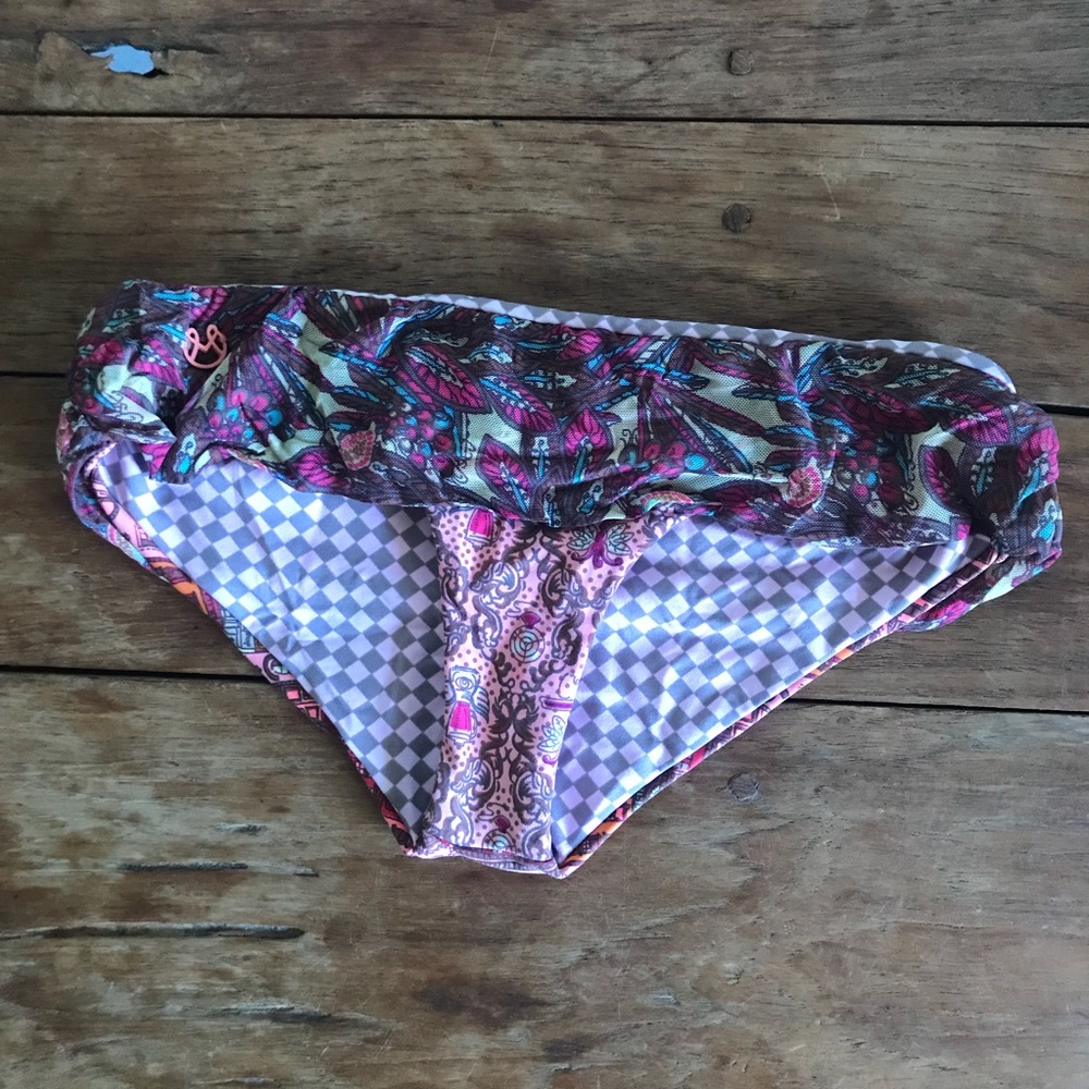 Maaji appliance buildings and checkers bottoms